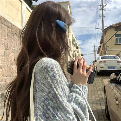 坠机重生后我成了救世主